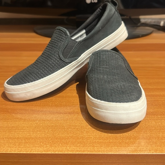 SPERRY Women’s Slip On Sneakers Black & White Size 7 Brand New Without Tags - Picture 11 of 11